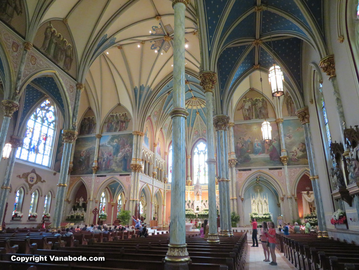 awesome catholic sanctuary in Savannah
