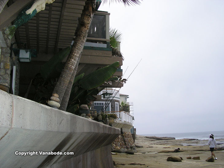 picture of the beach homes of la jolla