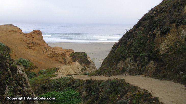 picture of mcclures beach at point reyes national park