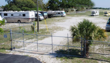 picture of outdoor rv storage