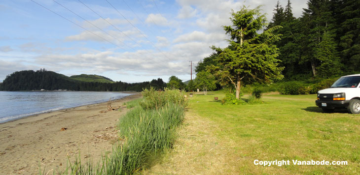picture of sekiu campground waterfront in washington