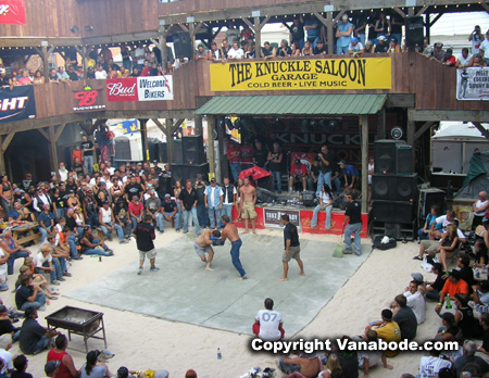 Picture of fights at Broken Knuckle in Sturgis